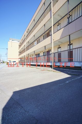 駐車場　駐車スペースもあります