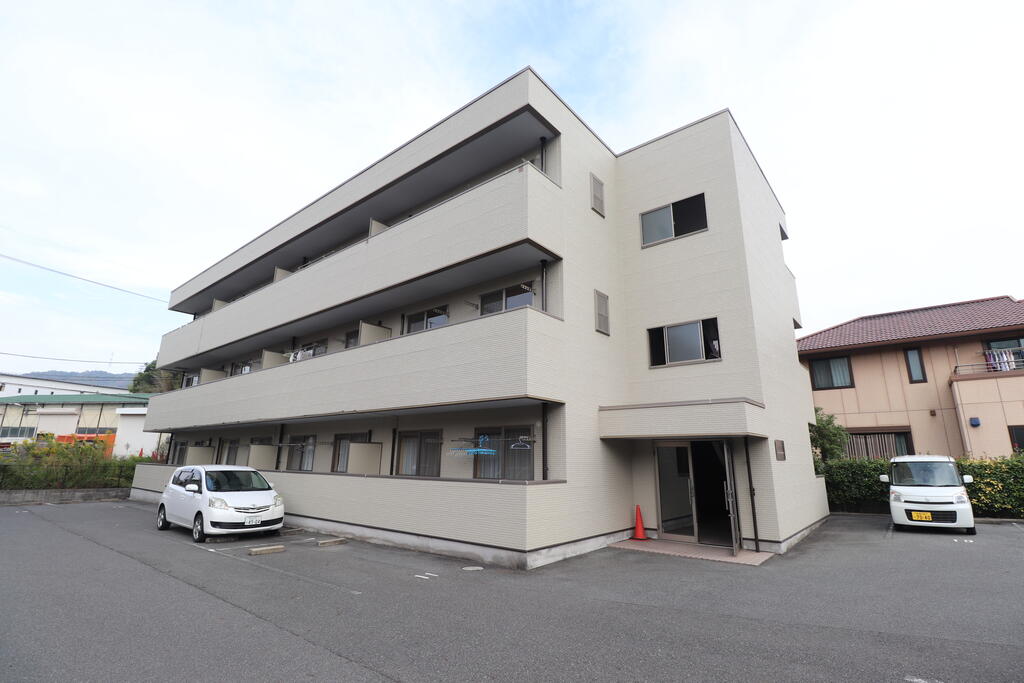 建物外観　敷金・礼金不要★