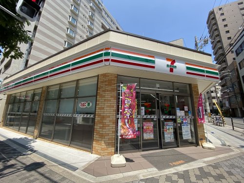 【大阪市中央区内淡路町のマンションのコンビニ】