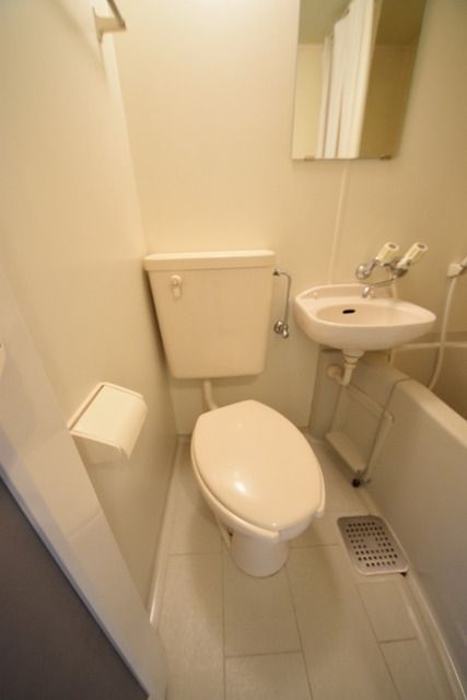 トイレ　トイレ