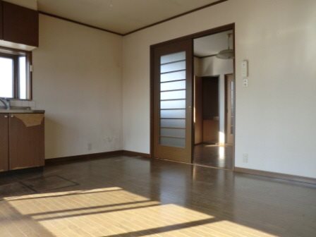 居室・リビング　退去前につき写真はイメージになります