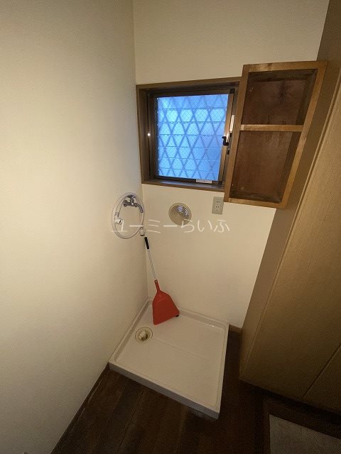 その他　通電されていないので写真が暗くなっています。