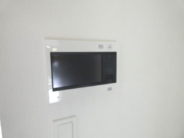 セキュリティ　来訪者が確認できる女性に安心の「TVモニターホン」