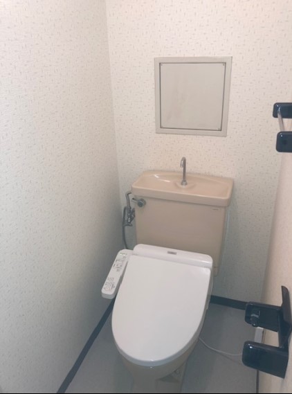 トイレ　ウォシュレット