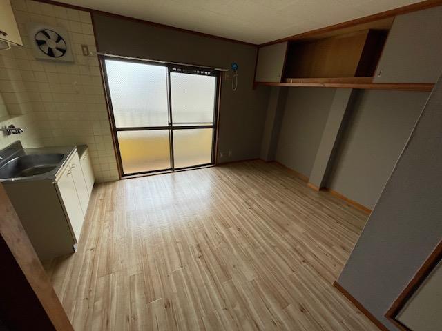 居室・リビング　※別部屋写真