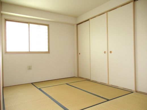 ポレスターブロードシティ東桜町の内装写真