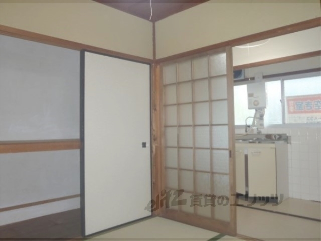 居室・リビング　和室