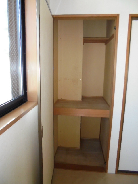 収納　写真は102号室です。（参考）