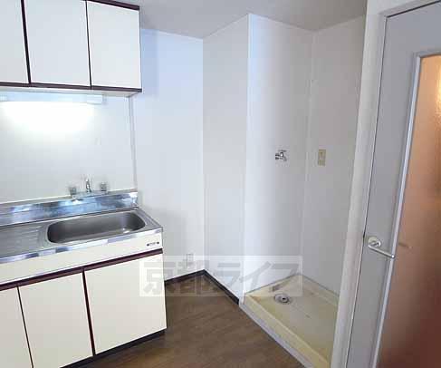 その他部屋・スペース　洗濯機は室内に置けます。