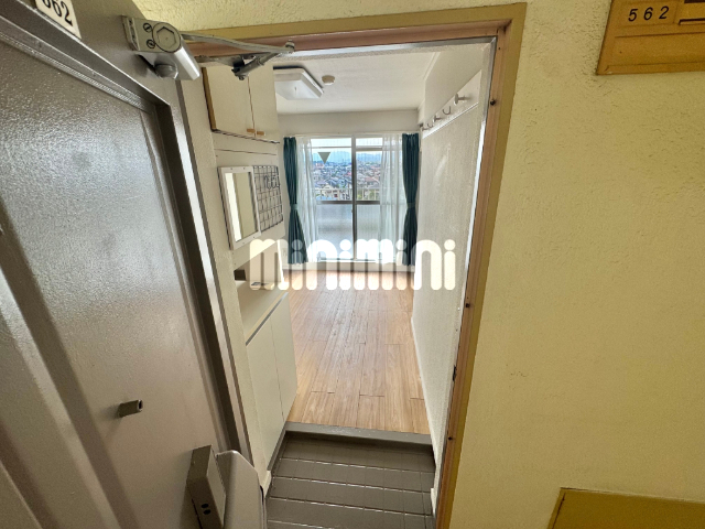 玄関　清潔感のある玄関です