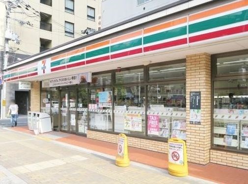 コンビニ　セブンイレブン 烏丸五条店（コンビニ）まで160m