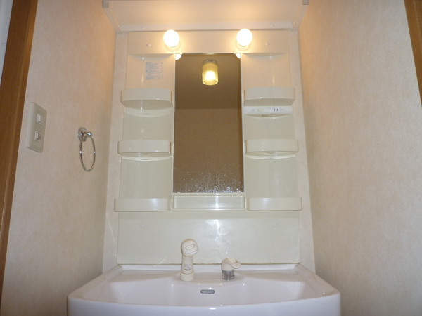 洗面設備　洗髪洗面化粧台