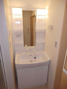 ヴィラ　カレント　洗面設備　洗面化粧台