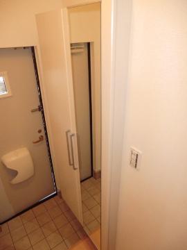 ヴィラ　カレント　収納　シューズＢＯＸ