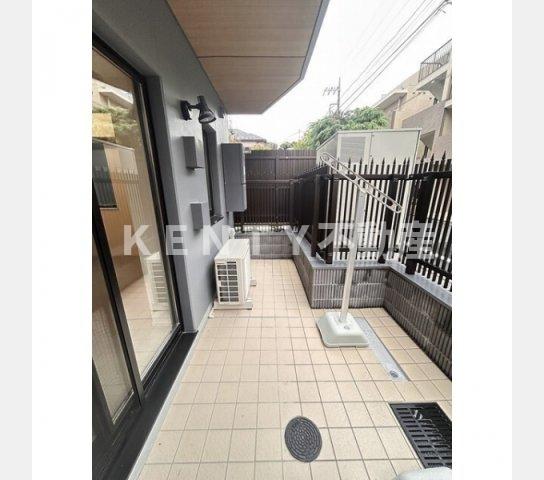 バルコニー　バルコニー