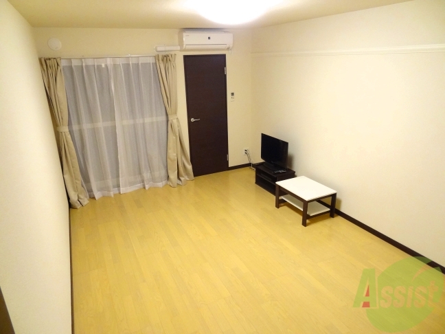 居室・リビング　開放感のある居室