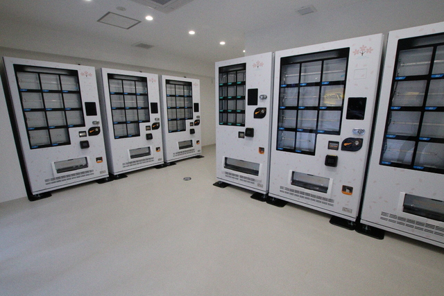 その他　１Ｆに無人販売店ございます♪