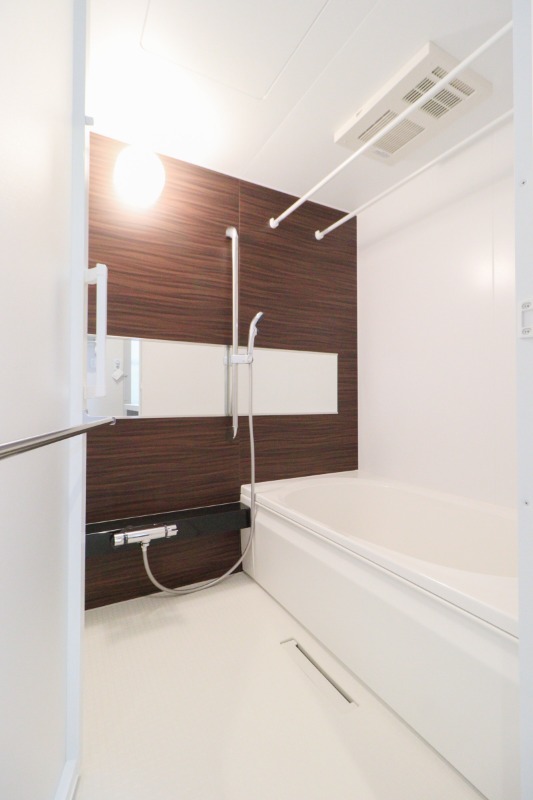 バス・シャワールーム　図面と現状に相違がある場合には現状を優先