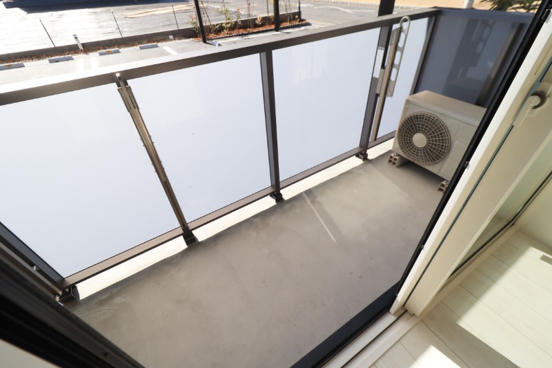 バルコニー　図面と現状に相違がある場合には現状を優先