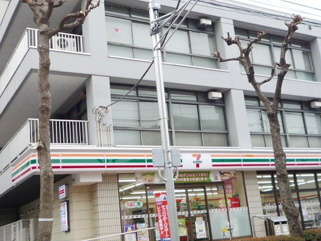 コンビニ　セブンイレブン練馬東大泉2丁目店（コンビニ）まで720m