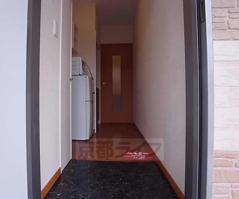 その他部屋・スペース　スッキリとした廊下です。