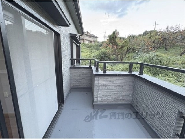 バルコニー　東側