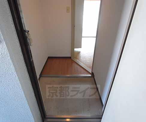 玄関　玄関です。