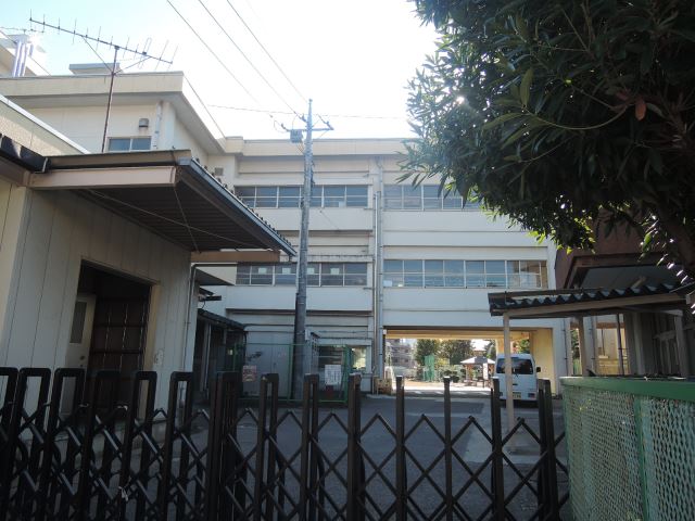 小学校　市立第十小学校（小学校）まで1000m