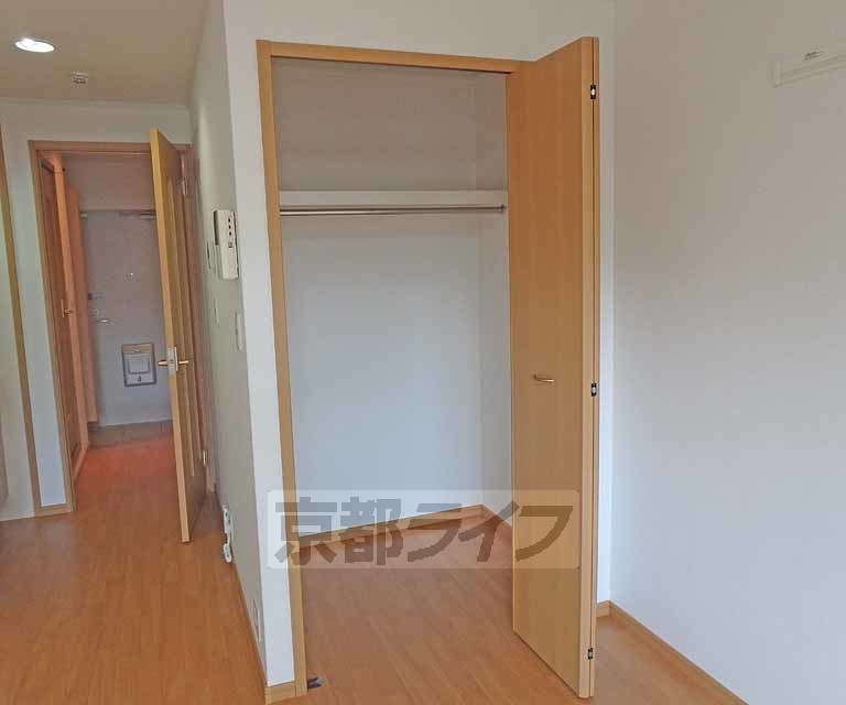 収納　奥行きのあるクローゼットですよ・