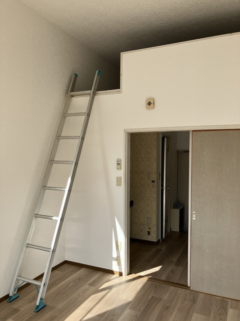 その他部屋・スペース　１１１　ロフト