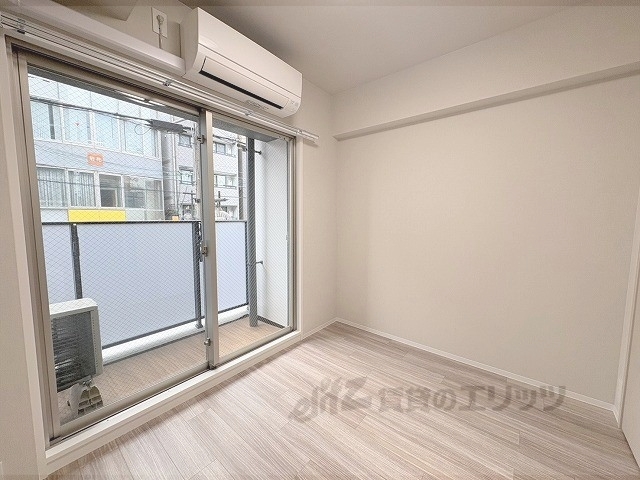 居室・リビング　洋室