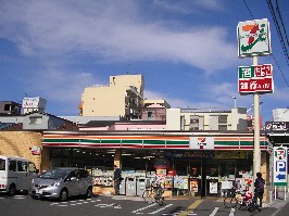 コンビニ　セブンイレブン 大阪加美西2丁目店（コンビニ）まで342m