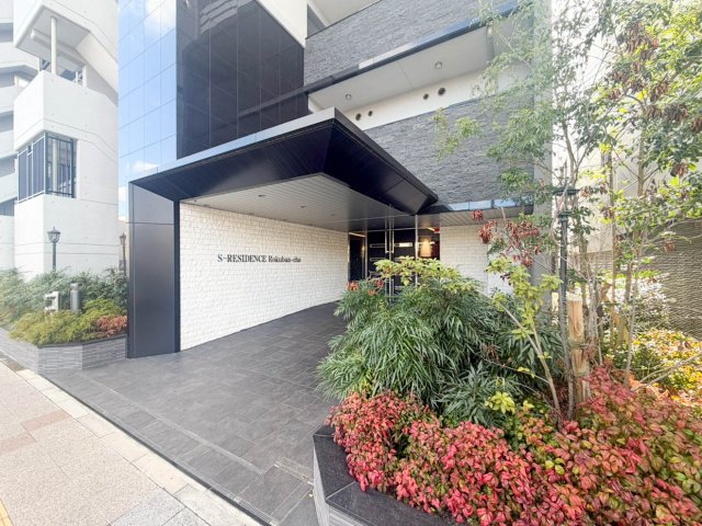 エントランス　ゆとりのあるエントランスです