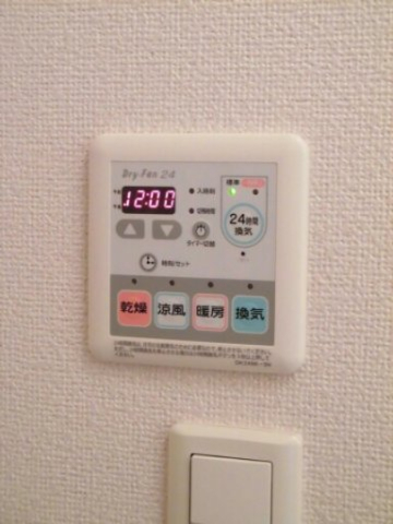 その他設備　浴室乾燥機