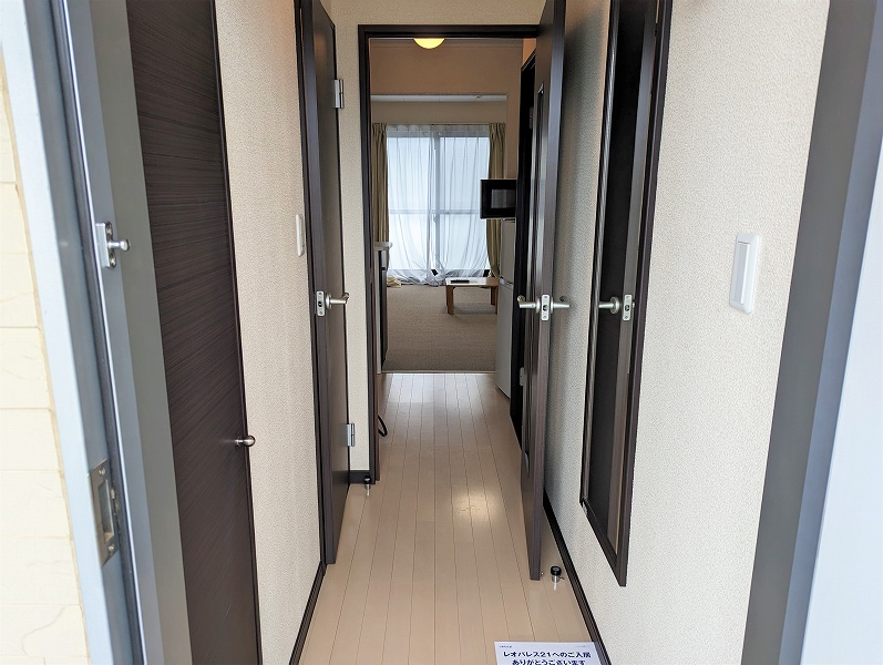 玄関　現況優先