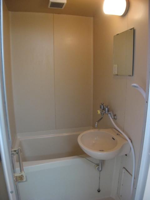 バス・シャワールーム　松山市味酒町　エクレール味酒　浴室