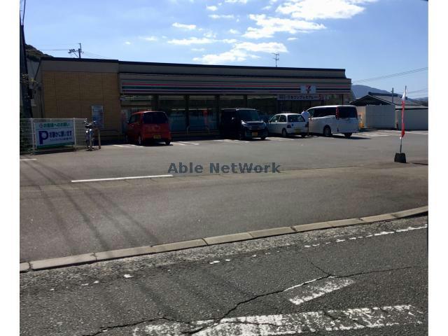 コンビニ　セブンイレブン諫早小船越町店（コンビニ）まで727m