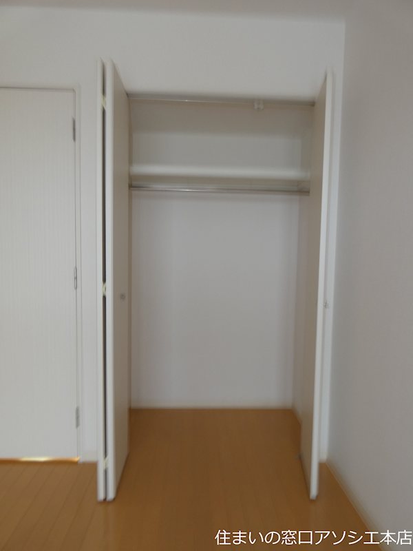 収納　クローゼット