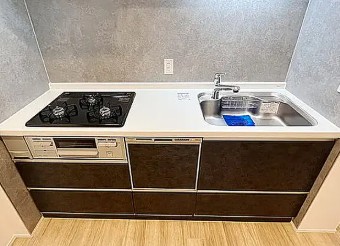 キッチン　※こちらのお写真は他部屋になり参考写真です