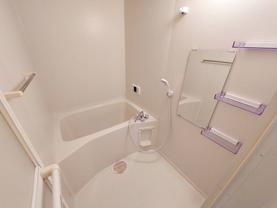 バス・シャワールーム　浴室