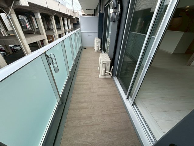 バルコニー　広々としたバルコニーです