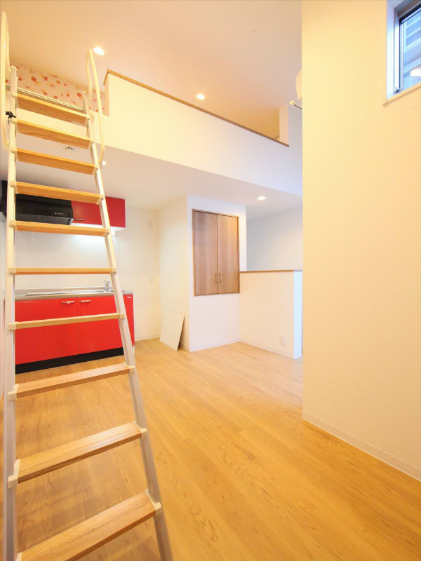 居室・リビング　洋室　キッチン