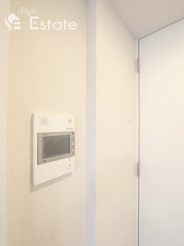 セキュリティ　モニター付きインターホン