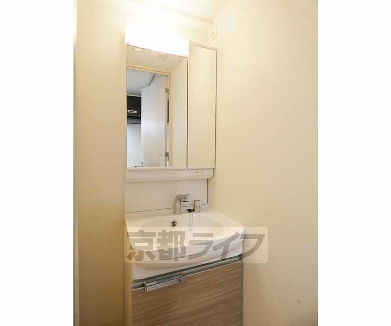 洗面設備　独立洗面台