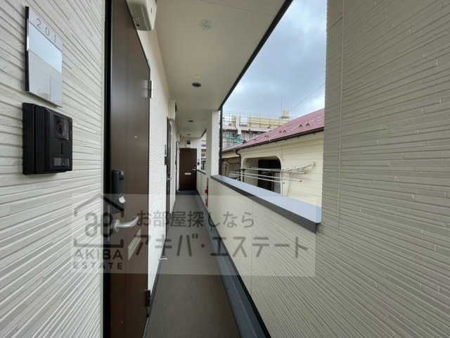 エントランス　※同一仕様写真