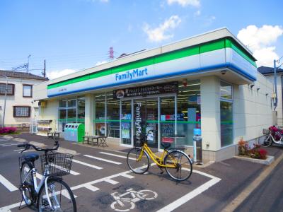 コンビニ　ファミリーマート 鹿骨前沼橋店（コンビニ）まで719m