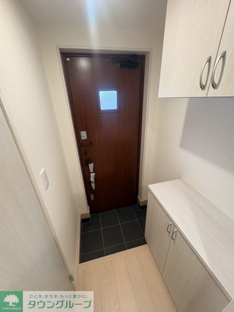 玄関　角部屋参照　現状優先