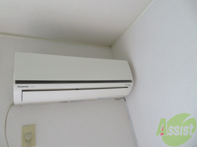 その他設備　エアコンも付いておりますので冷暖房の心配もありませんね。