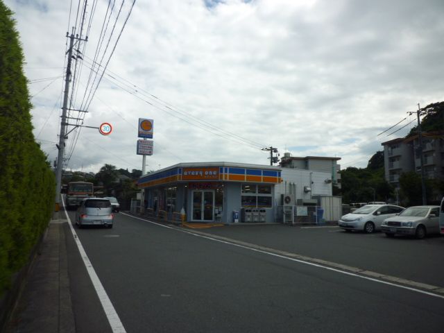 コンビニ　エブリワン（コンビニ）まで250m