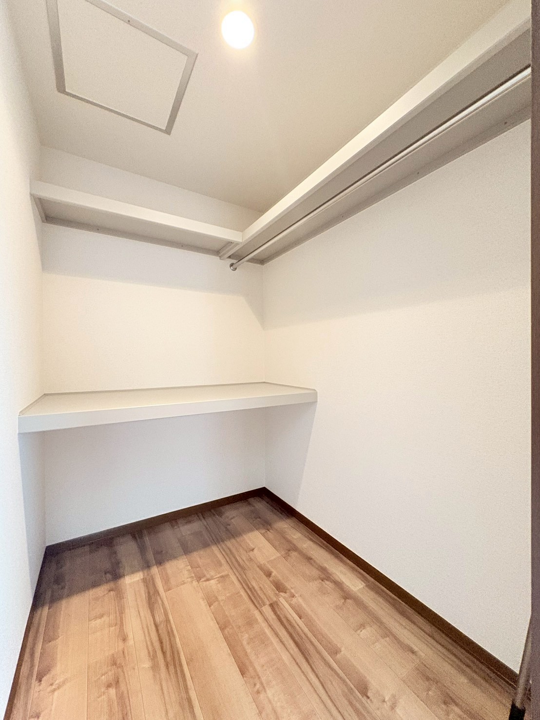 収納　収納力のあるウォークインクローゼット♪